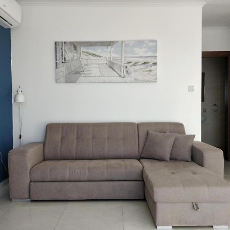 Sea View Penthouse With Large Terrace Irom1-1 Apartment Marsaskala Bagian luar foto