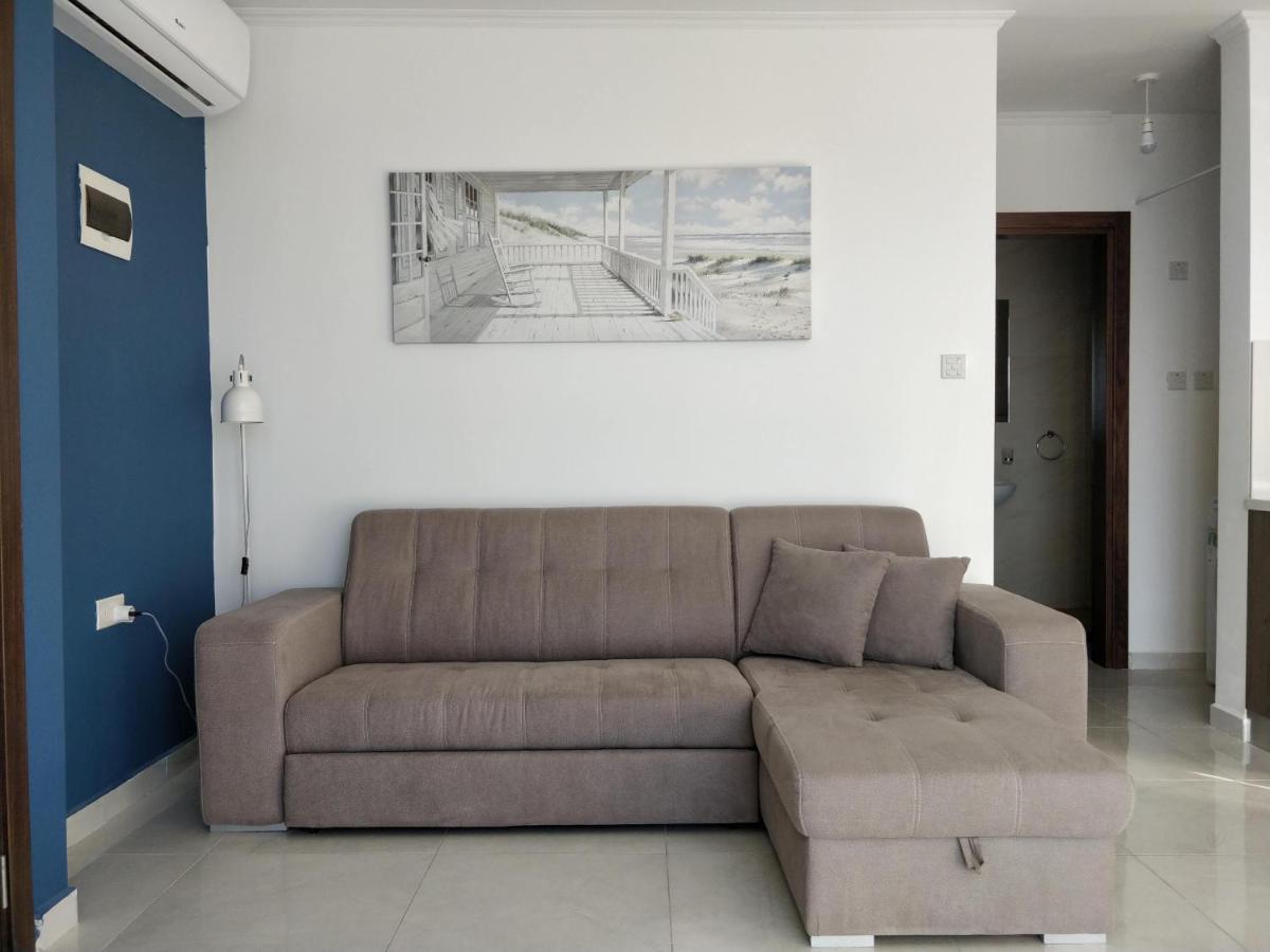 Sea View Penthouse With Large Terrace Irom1-1 Apartment Marsaskala Bagian luar foto
