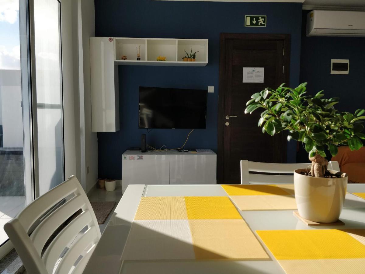 Sea View Penthouse With Large Terrace Irom1-1 Apartment Marsaskala Bagian luar foto